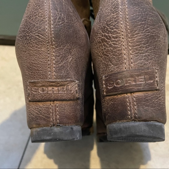 Sorel Joan of Arctic wedge booties - Picture 3 of 5